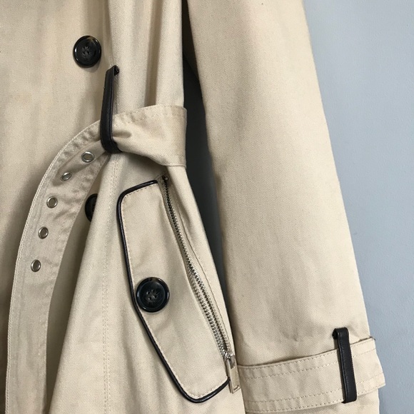 Brown trench coat - Picture 3 of 4